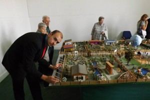 Bei dem Spielzeug in der Staatskanzlei dagegen reichen unsere Messinstrumente weder vorne noch hinten