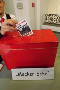 Beim Meckern auch etwas schenken